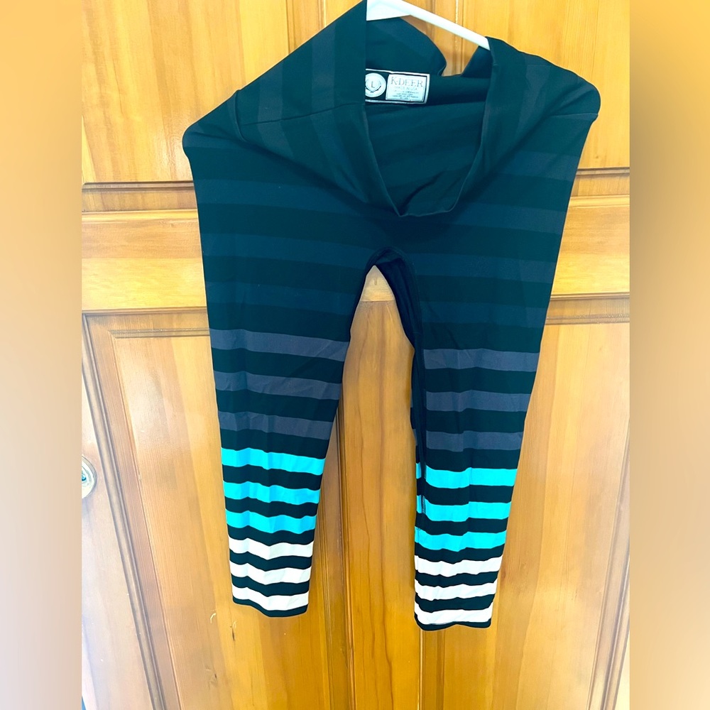 K Deer (KDeer) Leggings. Two pairs. Size L